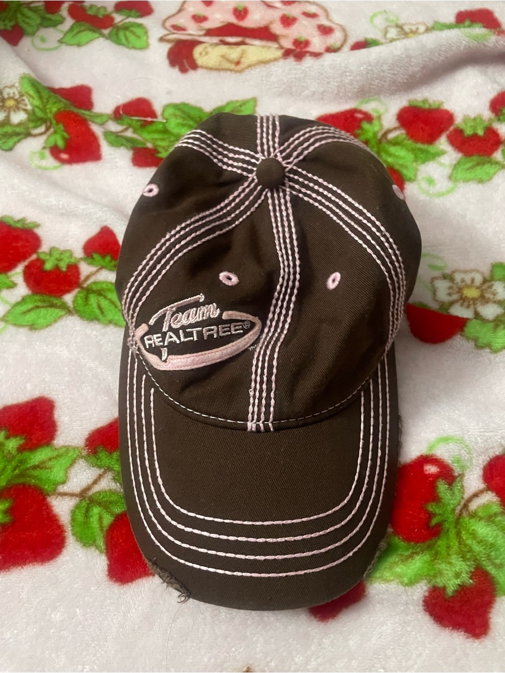 Realtree Brown Hat with Pink Stitching